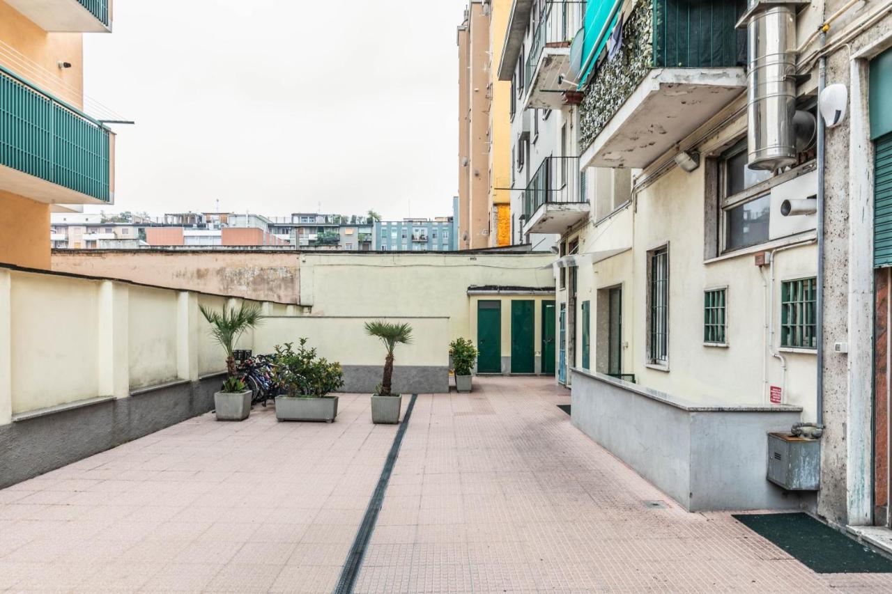 Eden House Sansiro-Duomo Netflix & Design Leilighet Milano Eksteriør bilde